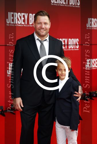 Utrecht 22 september 2013
Premiere Jearsey Boys in het beatrix theater. Dennis v d Geest met zoon
Peter Smulders bv