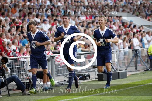 Eindhoven, 19 juli 2013
Afscheidswedstrijd van Mark v Bommel in het psv stadion. 
Dirk Kuyt
Peter Smulders bv