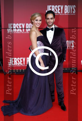 Utrecht 22 september 2013
Premiere Jearsey Boys in het beatrix theater. Freek Bartels met ...
Peter Smulders bv