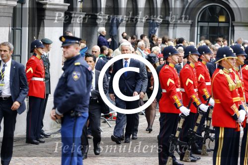 Den Haag 17 september 2013
Prinsjesdag op het binnenhof.
Geert Wilders met zijn vrouw en beveiliging