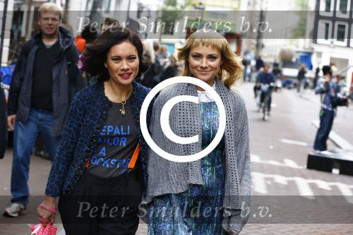 Amsterdam 8 oktober 2013
Opnames hartenstraat onder regie van Sanne Vogel met op de set Marwan Kenzami Benja Bruining Bracha v Doesburgh  Gigi ravelli en ...