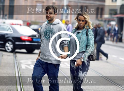 Amsterdam 25 september 2013
Glennis Grace met haar nieuwe vriend Robert Biesewig in Amsterdam.