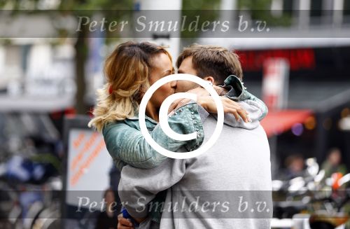 Amsterdam 25 september 2013
Glennis Grace met haar nieuwe vriend Robert Biesewig in Amsterdam.