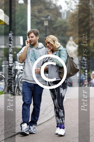 Amsterdam 25 september 2013
Glennis Grace met haar nieuwe vriend Robert Biesewig in Amsterdam.