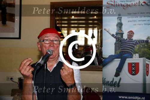 Amsterdam 3 september 2013
Presentatie cd Drukwerk ( harry Slinger). Zijn vrouw dochter en zoon zijn ook aanwezig.