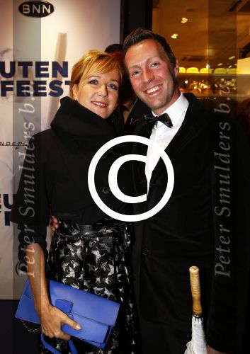 Amsterdam 14 oktober 2013
Premiere Feuten in Tuschinski. inge Ipenburg met een kennis