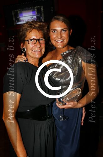 Utrecht 22 september 2013
Premiere Jersey boys in het beatrix theater.
Janine en Iris v d Ende