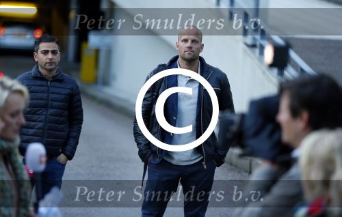 Amsterdam 10 oktober 2013
Rechtzaak Badr Hari bij de rechtbank op de paranassusweg waar veel pers op afgekomen is. Badr arriveert met zijn advocaat Benedicte Ficq. Jens Olde Kalter