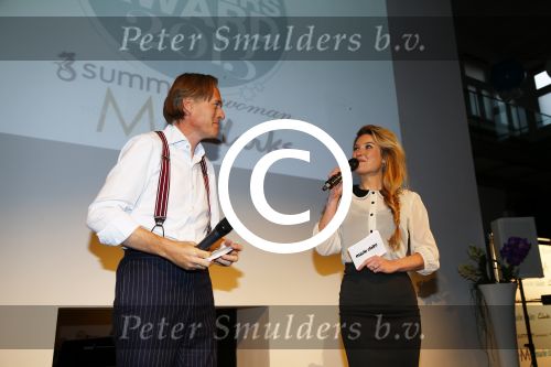 Amsterdam 14 oktober 2013
Jort Kelder en Lauren Verster presenteren de Marie Claire starters award.