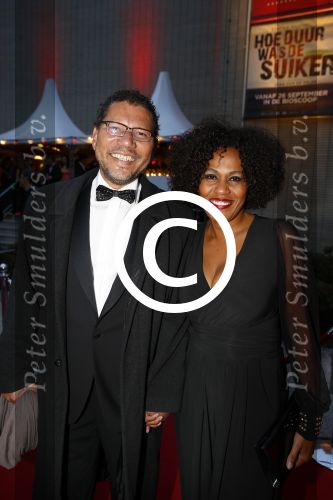 Utrecht 25 september 2013
Premiere hoe duur was de suiker op de utrechtse filmdagen in de schouwburg.
Kenneth herdigein met vrouw