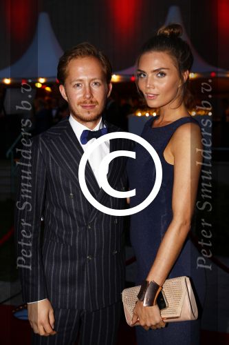Utrecht 25 september 2013
Premiere hoe duur was de suiker op de utrechtse filmdagen in de schouwburg. Kim Feenstra en Robert de Hoog