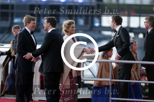 Amsterdam, 30 april 2013
Inhuldiging Koning Willem Alexander en Koningin Maxima
Met de boot rondvaren op de Ijssel
Foto Peter Smulders BV