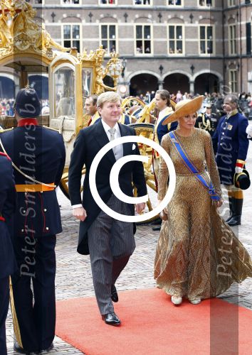 Den Haag 17 september 2013
De eerste keer prinsjesdag met Koning Willem Alexander Koningin Maxima Prinses Laurentien en Prins Constantijn