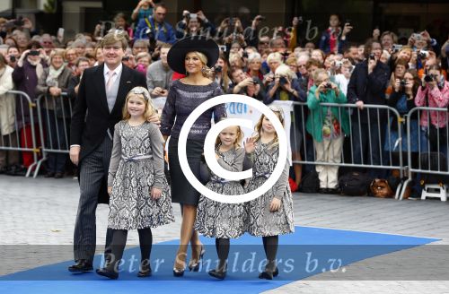 Apeldoorn 5 oktober 2013
Zijne Koninklijke Hoogheid Prins Jaime de Bourbon de Parme en Viktï¿½ria Cservenyï¿½k trouwen in de kerk onze lieve vrouwe ten hemelopneming in Apeldoorn. Koning Willem Alexander Koningin Maxima en de prinsessen Amalia Alexia en Ariane