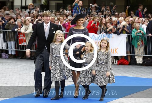 Apeldoorn 5 oktober 2013
Zijne Koninklijke Hoogheid Prins Jaime de Bourbon de Parme en Viktï¿½ria Cservenyï¿½k trouwen in de kerk onze lieve vrouwe ten hemelopneming in Apeldoorn. Koning Willem Alexander Koningin Maxima en de prinsessen Amalia Alexia en Ariane
