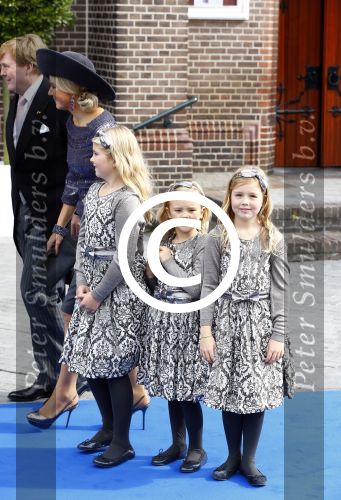 Apeldoorn 5 oktober 2013
Zijne Koninklijke Hoogheid Prins Jaime de Bourbon de Parme en Viktï¿½ria Cservenyï¿½k trouwen in de kerk onze lieve vrouwe ten hemelopneming in Apeldoorn. Koning Willem Alexander Koningin Maxima en de prinsessen Amalia Alexia en Ariane