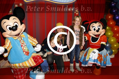 Amsterdam 11 oktober 2013
Premiere Disney live show in de rai. Kristel Hoekstra met kinderen