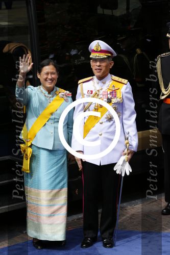 Amsterdam, 30 April 2013
Kroning Koning Willem alexander en koningin Maxima
Kroonprins Maha Vajiralongkorn en prinses Maha Chakri Sirindhorn van Thailand
Foto Peter Smulders BV