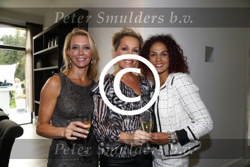 Hilversum 4 oktober 2013
Opening schoonheidsinstituut Gooische Rimpels door Tanja Jess. Lidy Knigge is de eigenaresse.