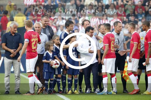 Eindhoven, 19 juli 2013
Afscheidswedstrijd van Mark v Bommel in het psv stadion. 
Mark v Bommel
Peter Smulders bv