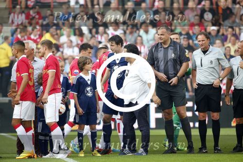 Eindhoven, 19 juli 2013
Afscheidswedstrijd van Mark v Bommel in het psv stadion. 
Mark v Bommel
Peter Smulders bv
