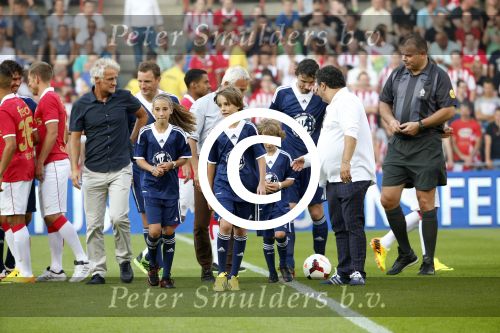 Eindhoven, 19 juli 2013
Afscheidswedstrijd van Mark v Bommel in het psv stadion. 
Mark v Bommel
Peter Smulders bv