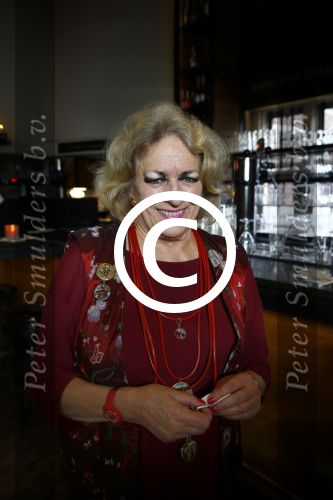 Amsterdam 21 september 2013
Gouden eeuw award bij cafe de Waag.
Marte Roling