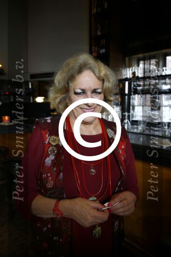 Amsterdam 21 september 2013
Gouden eeuw award bij cafe de Waag.
Marte Roling