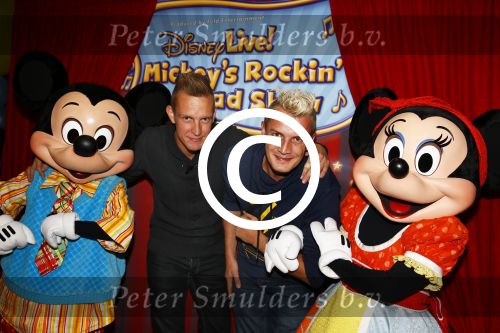 Amsterdam 11 oktober 2013
Premiere Disney live show in de rai. Martijn v Nellestijn met vriend