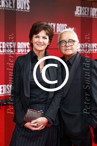 Utrecht 22 september 2013
Premiere Jearsey Boys in het beatrix theater. Martine v Os met man
Peter Smulders bv