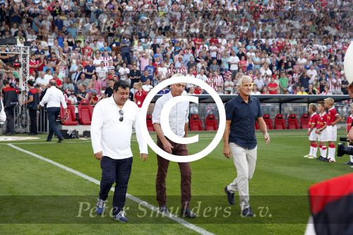 Eindhoven, 19 juli 2013
Afscheidswedstrijd van Mark v Bommel in het psv stadion. 
Mino Raiola
Peter Smulders bv