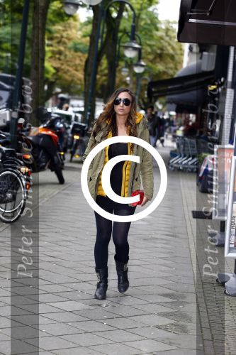 Amsterdam 19 september 2013
Mounira Monsour in amsterdam zuid