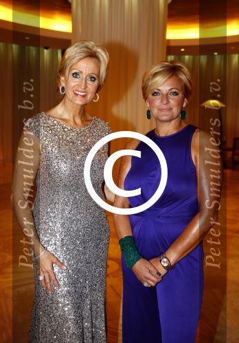 Amsterdam 5 oktober 2013
Orange babies gala in het okura hotel.
caroline Tensen en Natasja Froger
