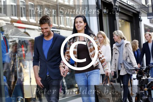Amsterdam 5 oktober 2013
Nick Schilder met zijn vriendin Kirsten op de pc hooftstraat