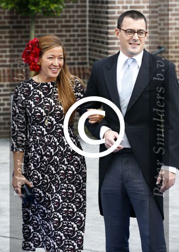 Apeldoorn 5 oktober 2013
Zijne Koninklijke Hoogheid Prins Jaime de Bourbon de Parme en Viktï¿½ria Cservenyï¿½k trouwen in de kerk onze lieve vrouwe ten hemelopneming in Apeldoorn. Prinses Juliana en haar broer Prins Nicolas