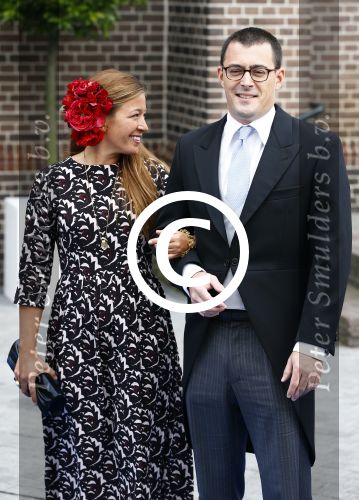 Apeldoorn 5 oktober 2013
Zijne Koninklijke Hoogheid Prins Jaime de Bourbon de Parme en Viktï¿½ria Cservenyï¿½k trouwen in de kerk onze lieve vrouwe ten hemelopneming in Apeldoorn. Prinses Juliana en haar broer Prins Nicolas