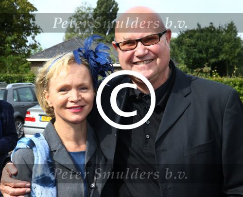 Blaricum, 17 September 2013
Trouwen Liz Snoijink met Nicolaas Oldenburg
Rene Soutendijk met man
Foto Peter Smulders BV