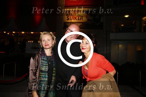 Utrecht 25 september 2013
Premiere hoe duur was de suiker op de utrechtse filmdagen in de schouwburg.
Renee Soutendijk met man