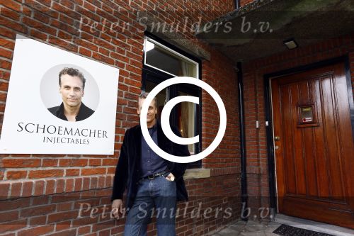 Scheveningen 2 oktober 2013
Binnen kijken in het huis van Robert Schoemacher en Claudia Schoemacher in Scheveningen. Robert heeft ook weer praktijk aan huis.