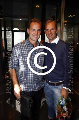 Amsterdam 3 oktober 2013
Dad\'s moment bij Gassan diamonds. Ronald de Boer met zijn zwager Jacob v Rozelaar