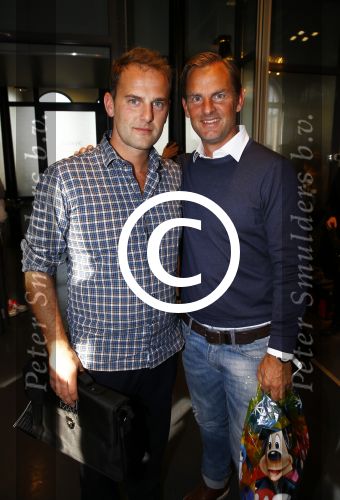 Amsterdam 3 oktober 2013
Dad\'s moment bij Gassan diamonds. Ronald de Boer met zijn zwager Jacob v Rozelaar
