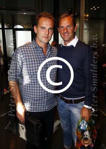 Amsterdam 3 oktober 2013
Dad\'s moment bij Gassan diamonds. Ronald de Boer met zijn zwager Jacob v Rozelaar