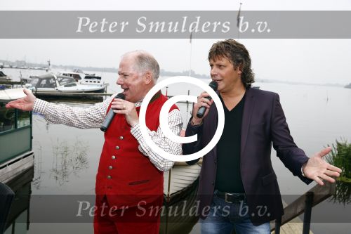 Loosdrecht 25 september 2013
Presentatie cd Ronnie Tober. Ronnie en Edwin v d Hoevelaak