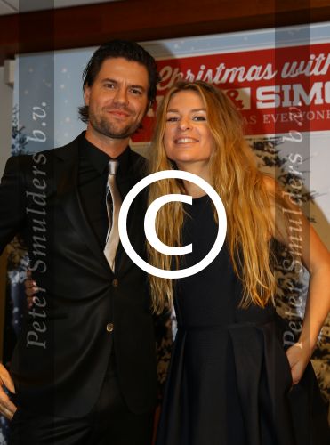 Hilversum, 17 September 2013
Nick en Simon vertellen over de plannen van hun Kerstmisalbum
Nick Schilder zingt een duet met Katie Melua, Simon Keizer met Sandra v Niewland en ook de belgische zangeres Barbara DEX doet mee.
Foto Peter Smulders BV