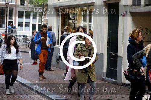 Amsterdam 10 oktober 2013
Opnames film hartenstraat met als regisseur Sanne Vogel en de acteurs Bracha v Doesburgh Frits Lambregts Marwan Kenzari en Susan Visser