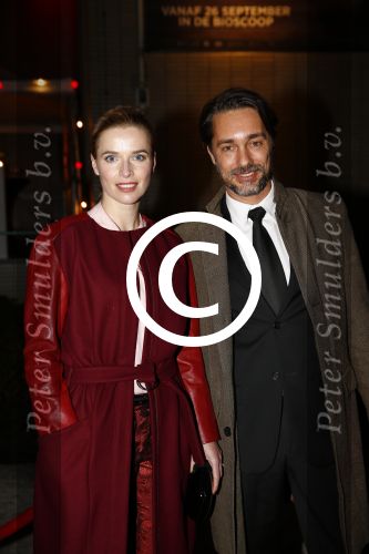 Utrecht 25 september 2013
Premiere hoe duur was de suiker op de utrechtse filmdagen in de schouwburg.
Thekla Reuten met een kennis