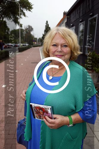 Loosdrecht 25 september 2013
Presentatie cd Ronnie Tober. Tineke de Nooij