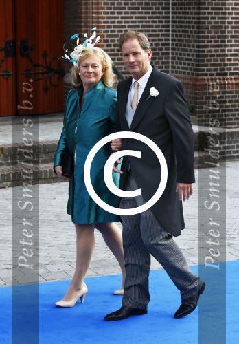 Apeldoorn 5 oktober 2013
Zijne Koninklijke Hoogheid Prins Jaime de Bourbon de Parme en Viktï¿½ria Cservenyï¿½k trouwen in de kerk onze lieve vrouwe ten hemelopneming in Apeldoorn. ouders Viktï¿½ria Cservenyï¿½k