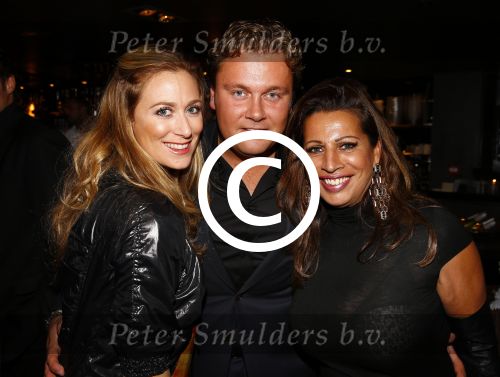 Amsterdam 14 oktober 2013
Presentatie nieuwe cd Wesly Bronkhorst in cafe players. Wesly met Fabienne de Vries en Esther Oosterbeek