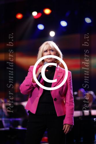 Hilversum 15 oktober 2013
Artiesten treden in studio 21 op met het metropole orkest.
Willeke Alberti